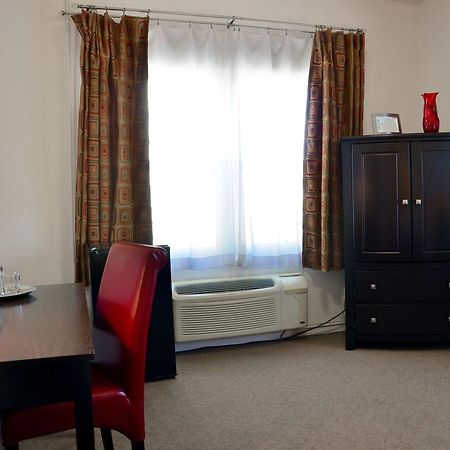 El Primero Boutique Hotel Chula Vista Eksteriør billede